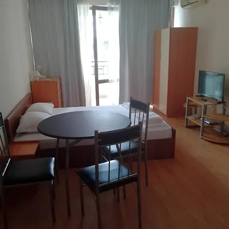 Chateau Valon Holiday Apartamento *